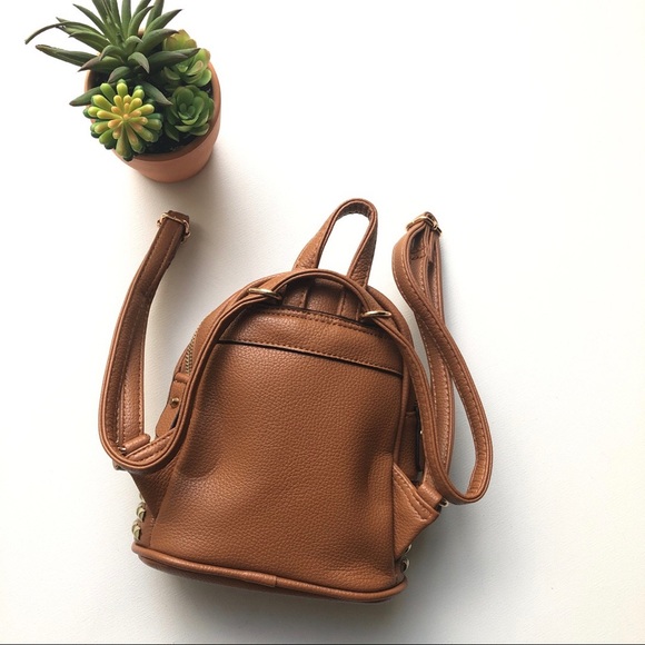 Vegan leather Mini backpack caramel brown color - Picture 3 of 8